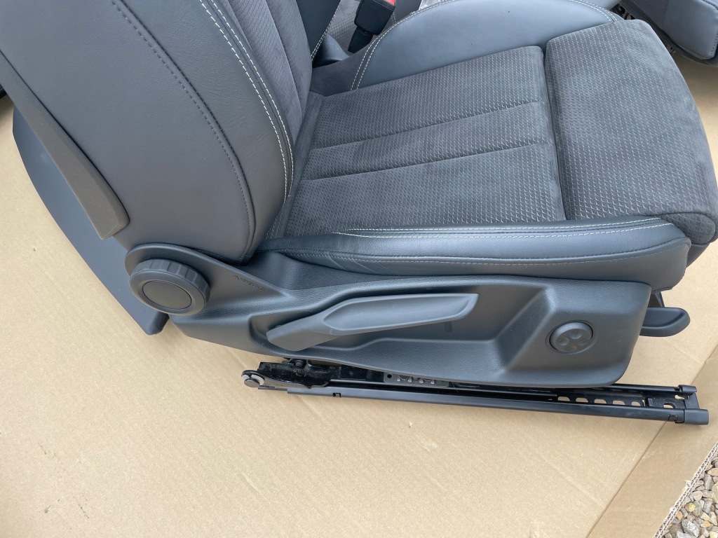 фото №6, Сиденья заднее сиденье audi a4 b9 lift s-line sedan кожа alcantara idealne комплект