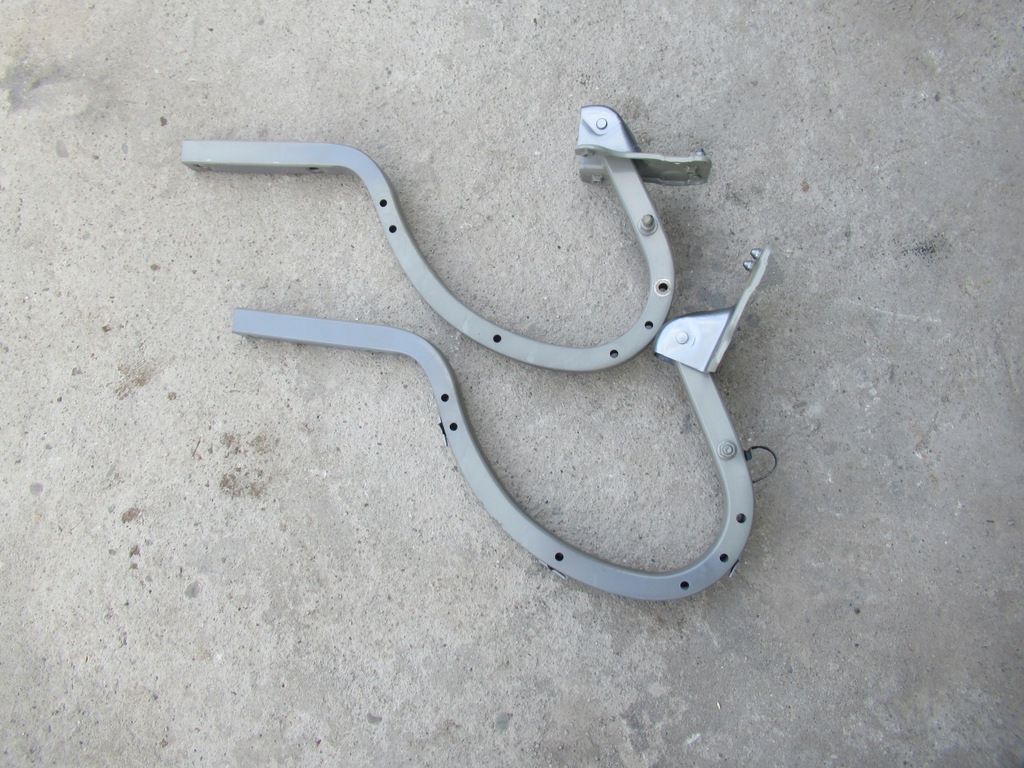 фото №1, Hyundai equus genesis 2015 r. 5.0 gdi v8 петлі кришки багажника