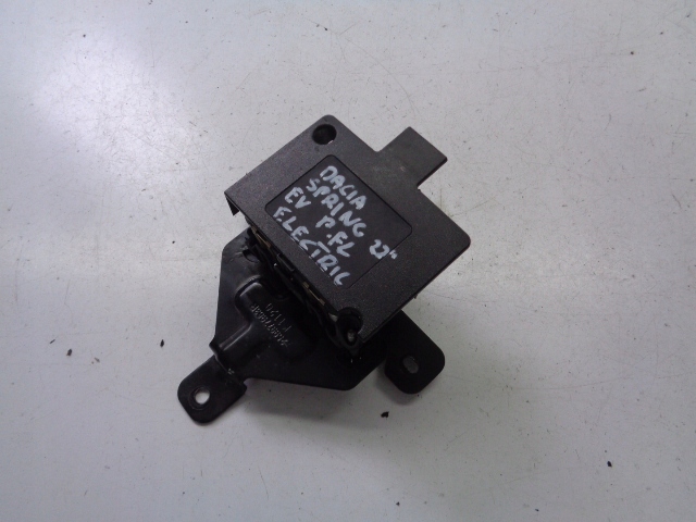 фото №1, Радар датчик distronic dacia spring ev 2022 rok