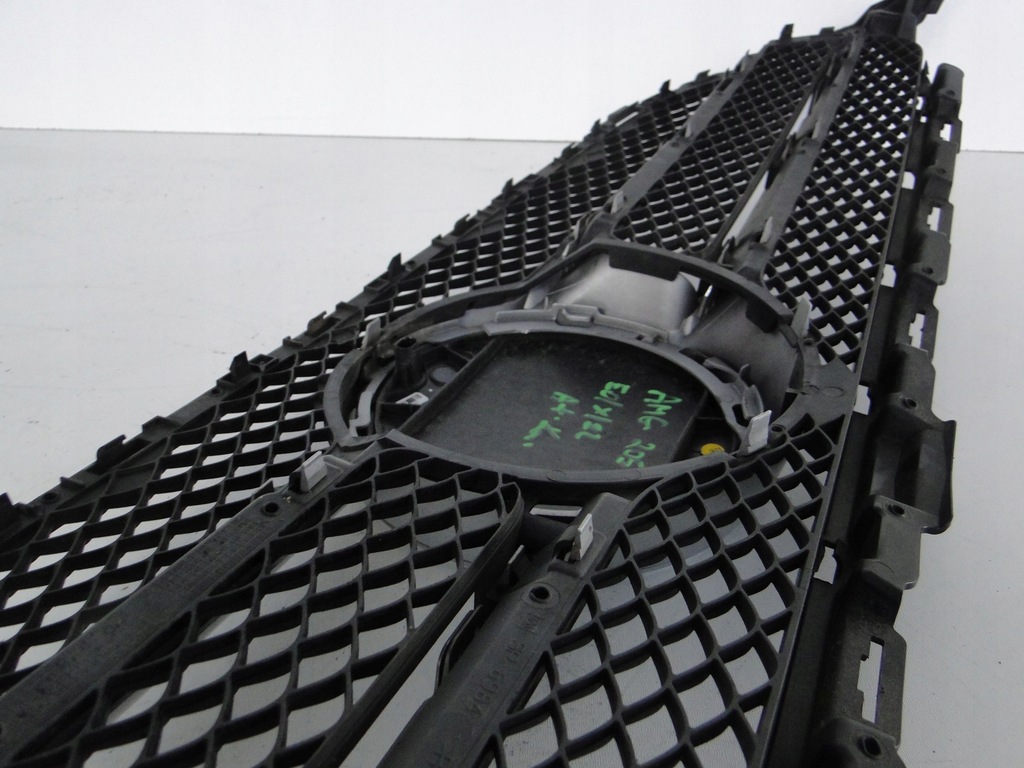 фото №6, Mercedes c klasa 205 w205 решётка радиатора distronic