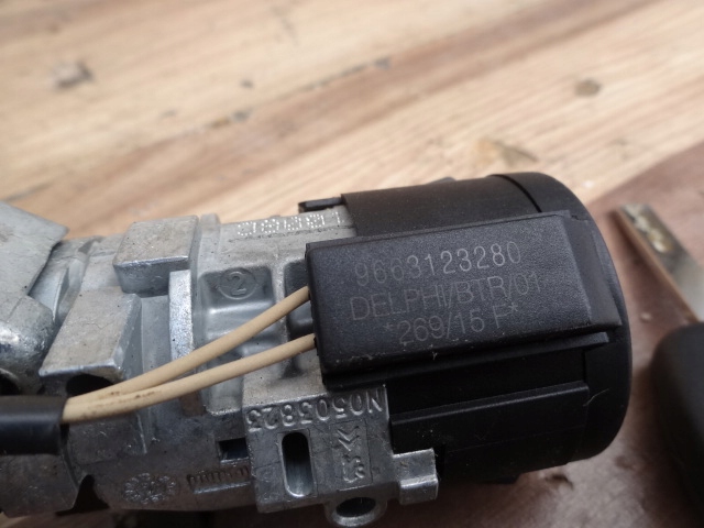 фото №5, Citroen c-elysee 16r 1,6 16v замок запалювання + ключ