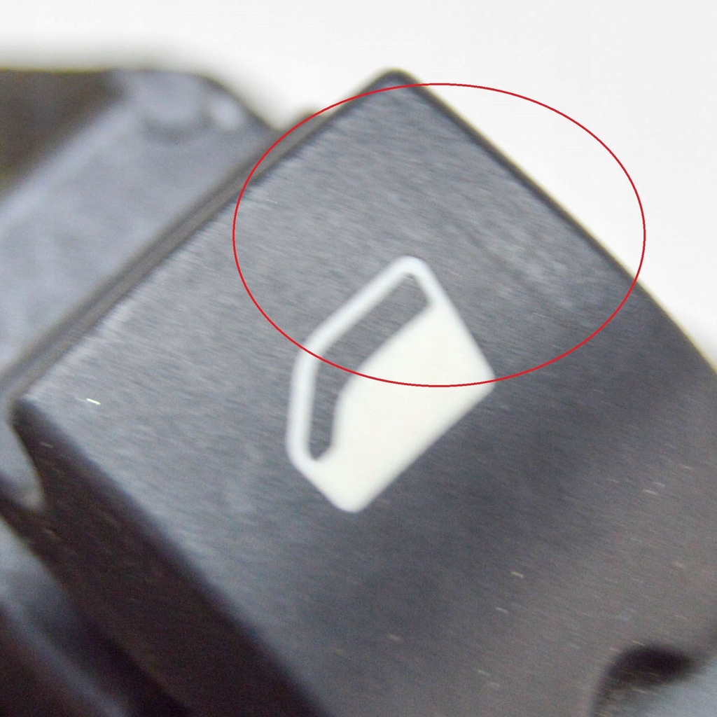 фото №7, Peugeot 2008 ii 2020 задня сторона ліва кнопки вікон