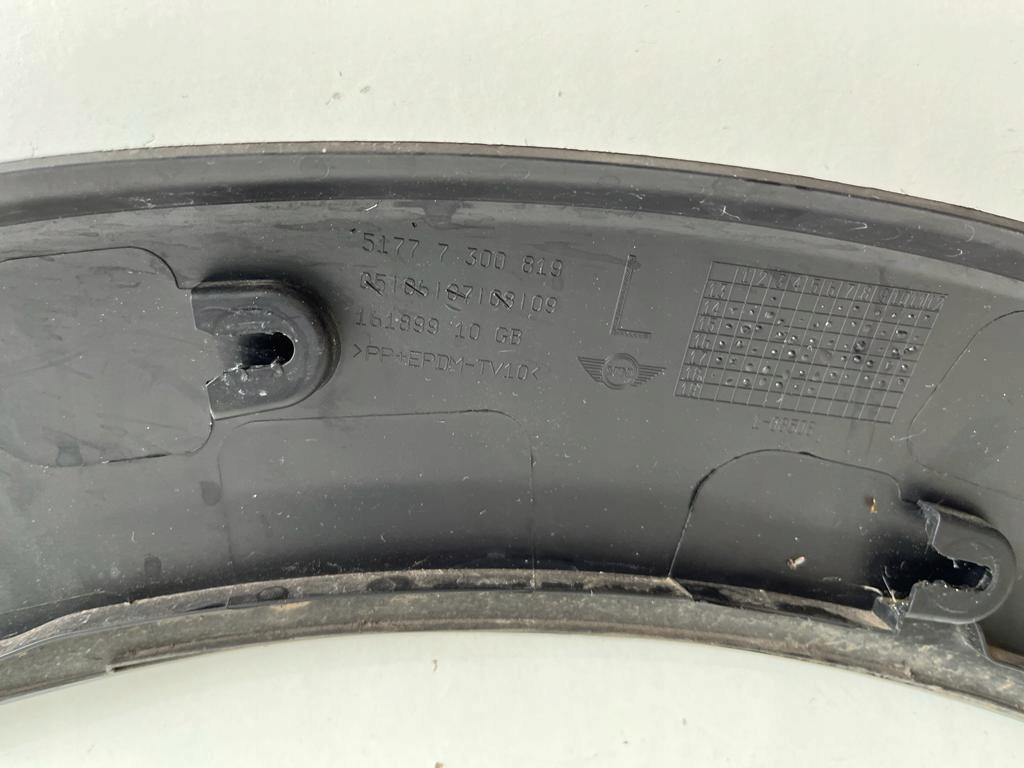 фото №3, Mini f55 f56 молдинг крыла левая перед 7300819