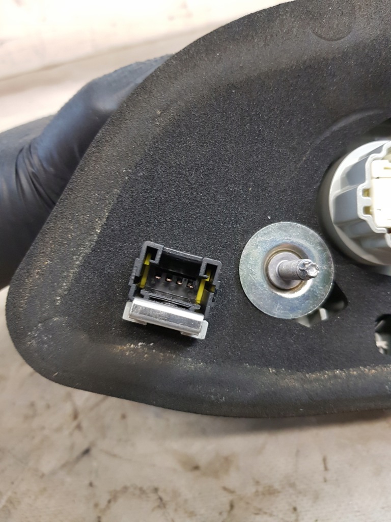 фото №9, Лампа левый задняя w крышка peugeot 308 ii t9 eu 17r.