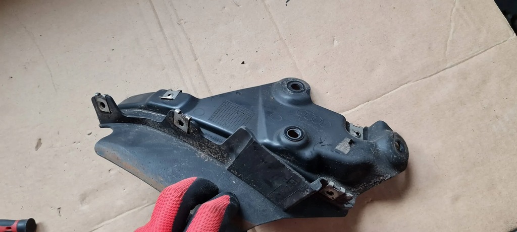 фото №8, Q7 4m ii бризковик спойлер лівий задня 4m0854815e