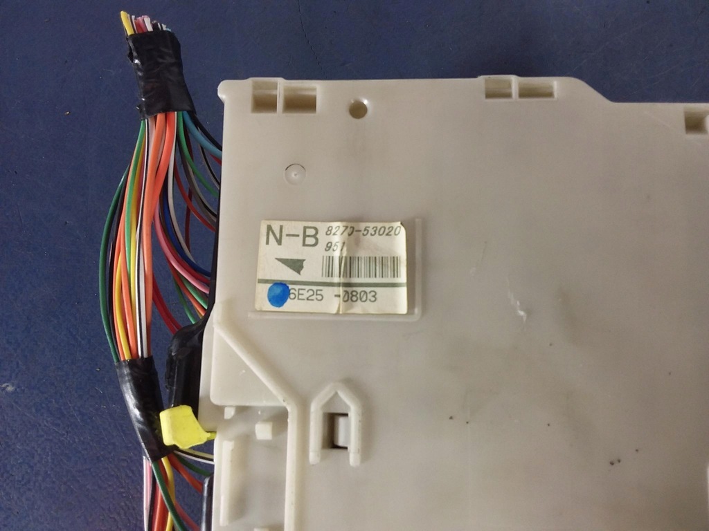 фото №5, Lexus is ii 2.2 d коробка предохранителей