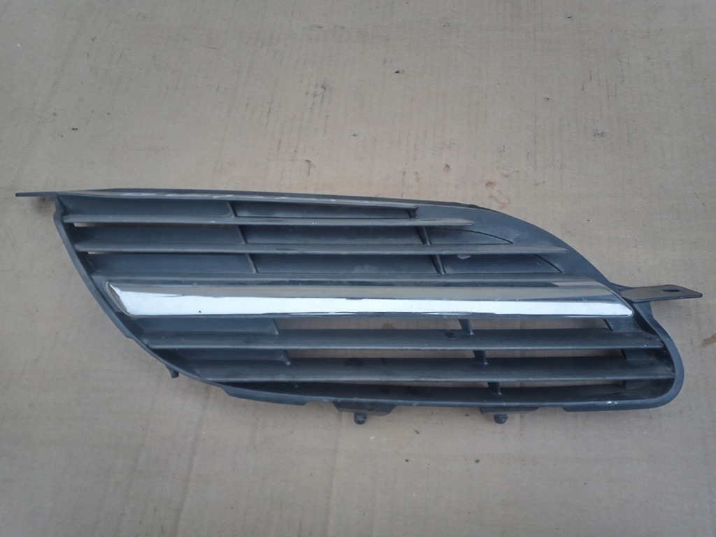 фото №1, Решётка радиатора решётка радиатора правая nissan almera 62316-bu100