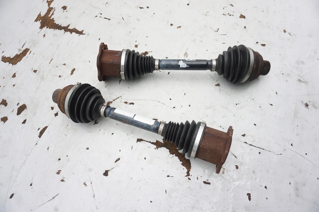 фото №1, Приводной вал правый перед audi a5 8t b8 1.8 tfsi 6 передач