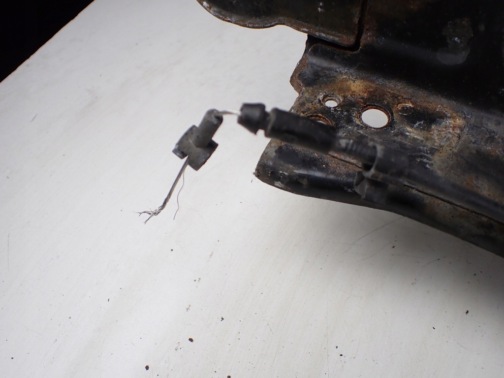 фото №8, Pas верхний балка усилитель замок капот перед hyundai i40 1.7 crdi kombi