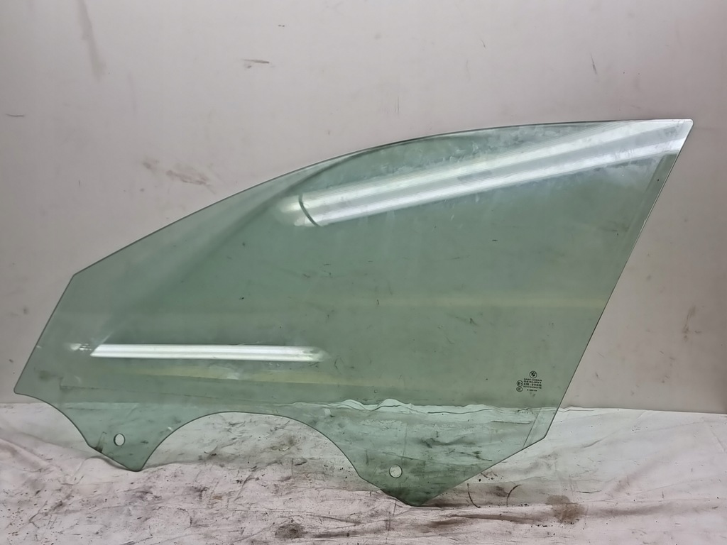 фото №1, Bmw 7 g12 стекло дверь левый перед 19r