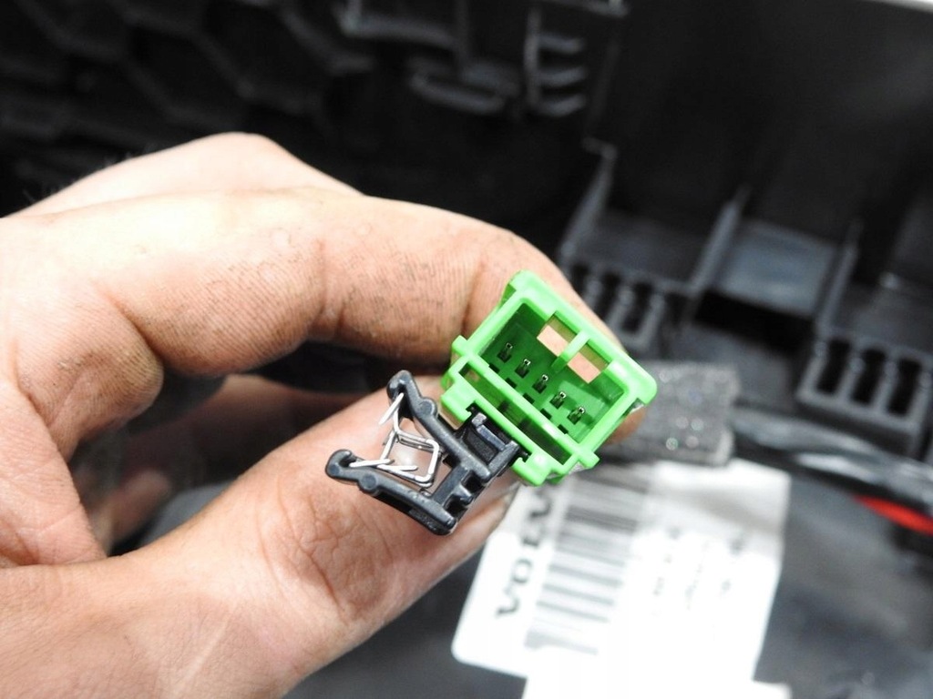 фото №9, Подлокотник бардачок volvo v70 iii 1158258