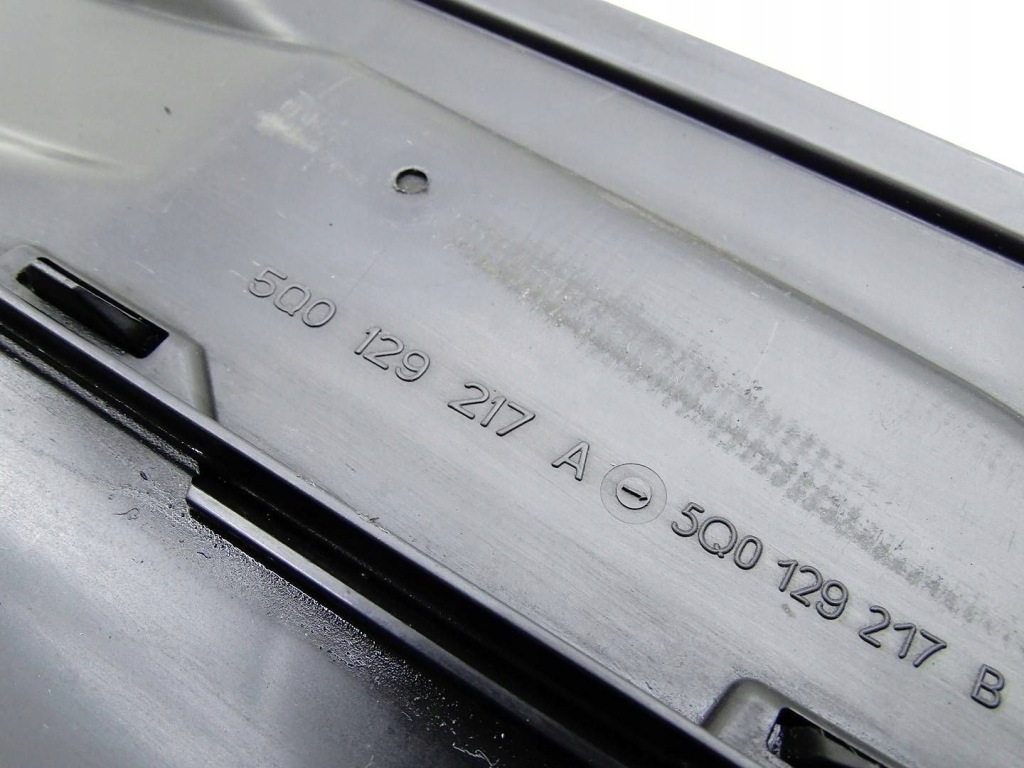 фото №6, Воздуховод воздуха воздухозаборник vw golf viii 8 2.0 tsi gti 5q0129217b