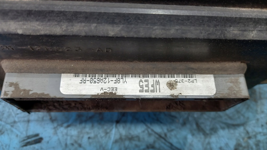 фото №4, Бортовий комп'ютер двигуна mazda tribute 2.0b 1l8f-12b523-ad