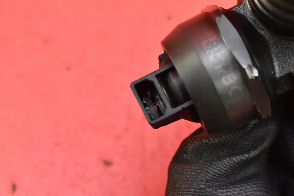 Купити Інжектор насос-форсунка 038130073aj 0414720037 vw passat b5 1.9 tdi 130 km 00-05