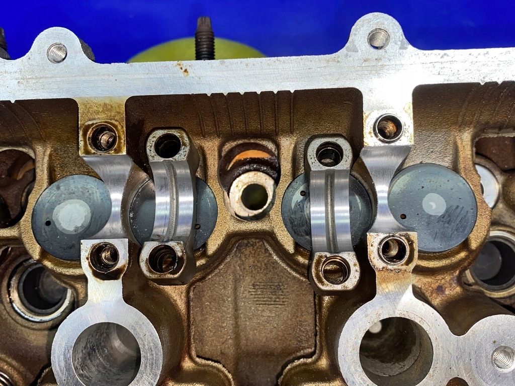 фото №8, Головка двигателя clio iv 0.9 tce h4bb408 dacia sandero 631r