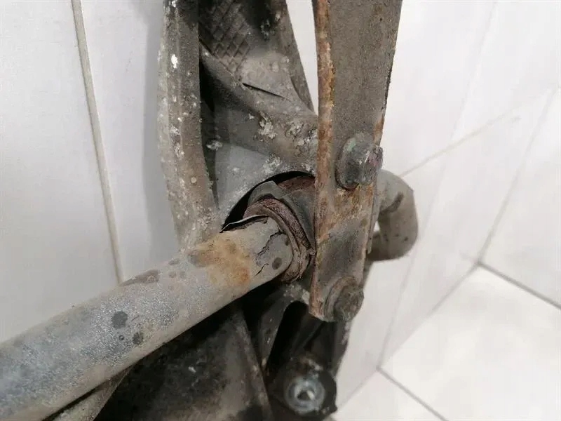 фото №7, Porsche 911 996 beam subframe передня частина 99634110119 axle carrier