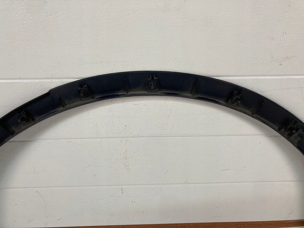 фото №7, Молдинг накладка крила правого заднього tesla y