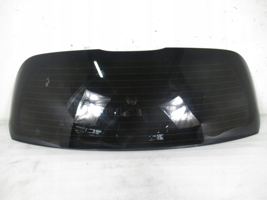 фото №1, Стекло задняя крышка багажника a1088415