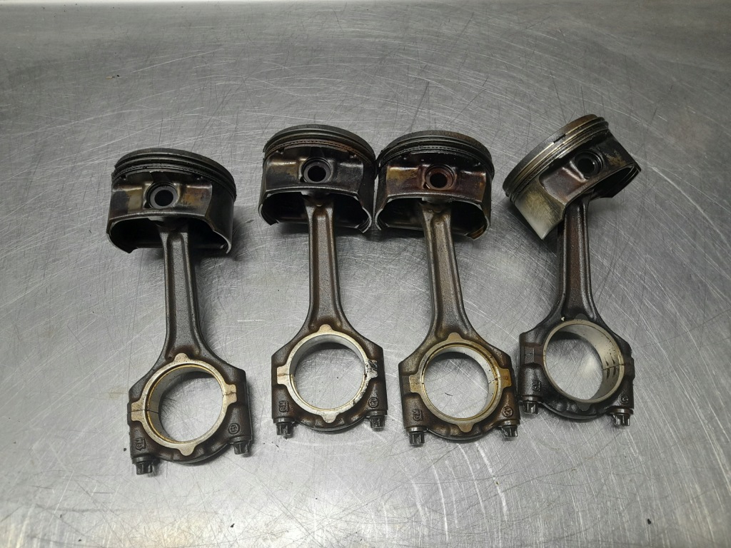 Купити Opel 1.6 16v a16xer поршень + шатун