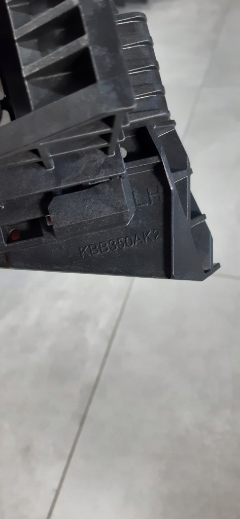 фото №7, Mazda cx-90 напрямна бампера лівий перед kbb3-50-ak0c