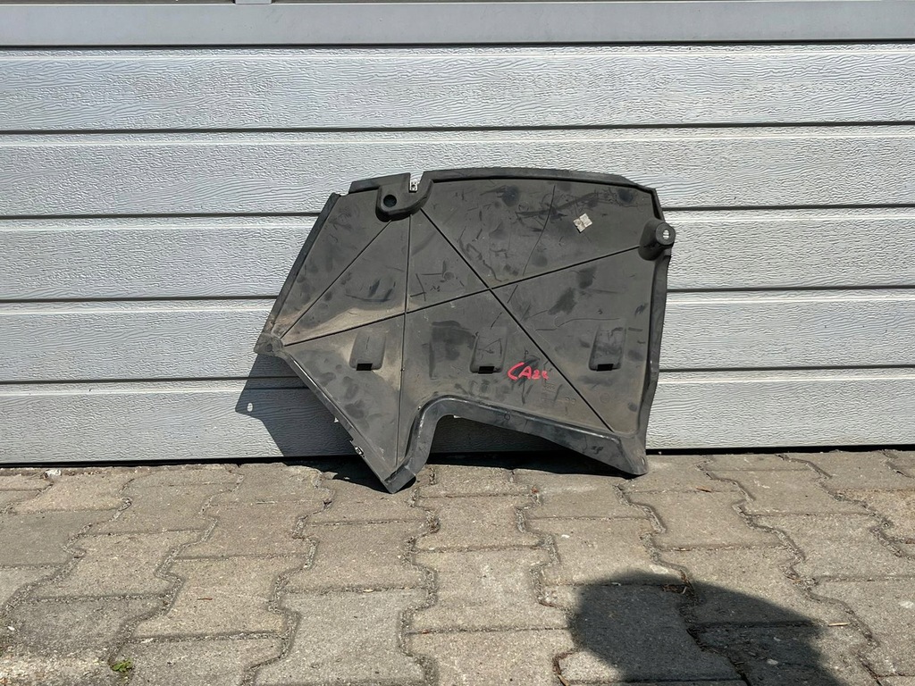 фото №1, Audi a4 b9 8w0 защита правый задняя пол 8w0825219a