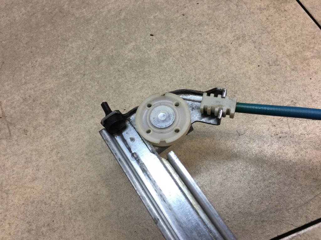 фото №13, Подъемник стекло правый fiat scudo ii 6 pin