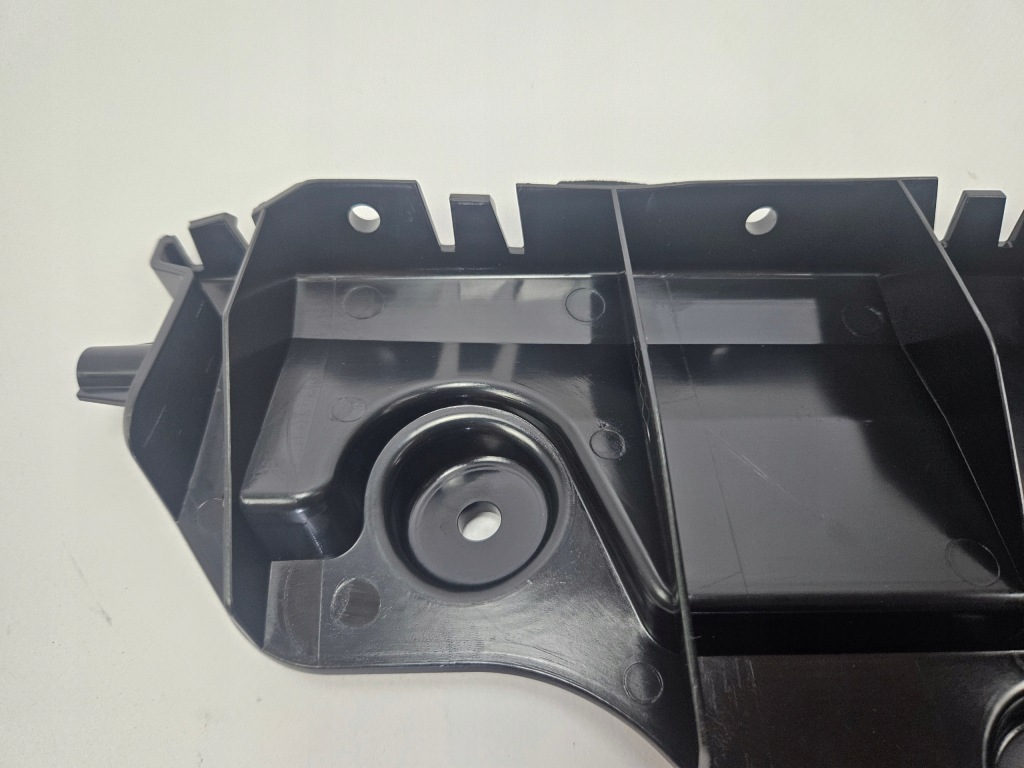 фото №11, Renault austral 2022 - напрямна кронштейн бампера задня лівий 850417028r