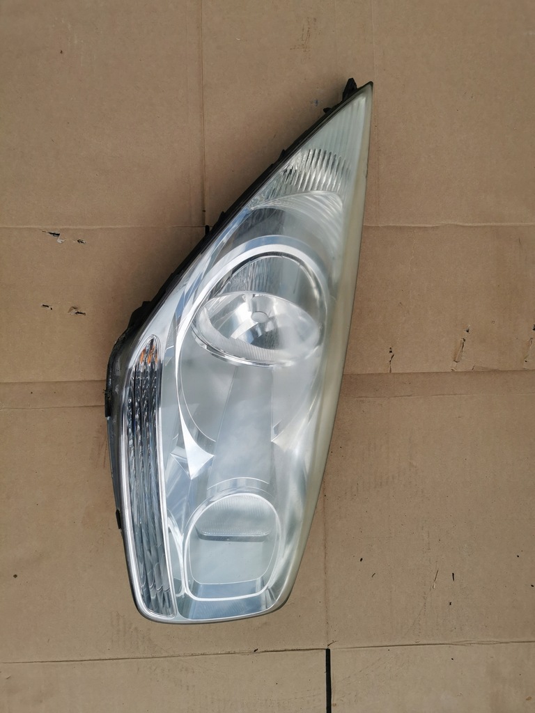 фото №1, Kia venga лампа правая перед фара корпус лампы anglik