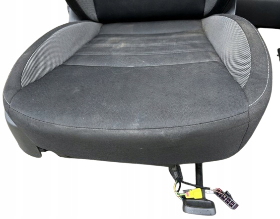 фото №8, Skoda octavia 3 kombi lift сидіння сидіння заднє сидіння комплект сидіння оригінал