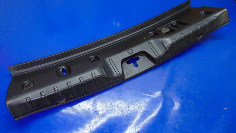 фото №1, Захист поперечина багажника 7227535 bmw f10 f11 10-17r