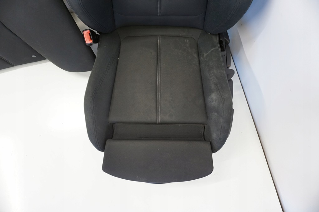 фото №8, Bmw f30 sport сидіння заднє сидіння обшивки