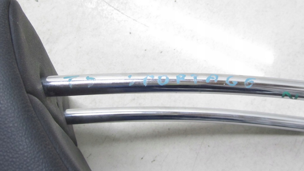 фото №6, Kia sportage iii подголовник средний задняя задний 10-14