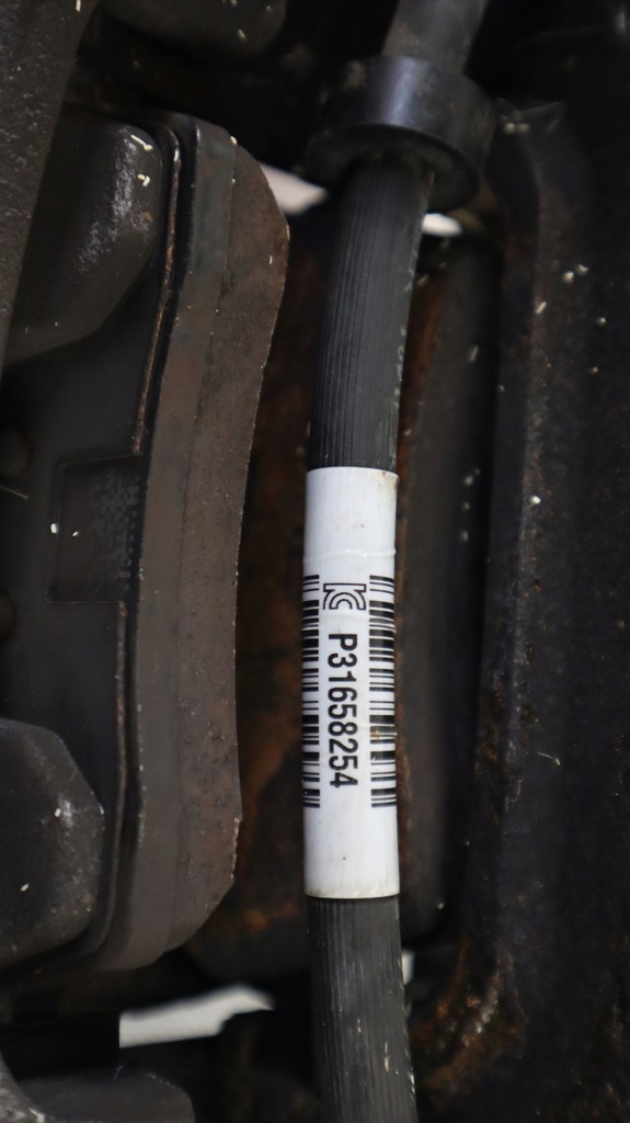 фото №6, Volvo xc40 1.5 t3 суппорт тормоза правый перед 31658524