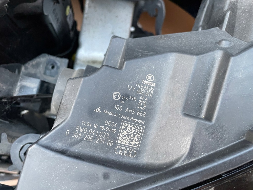 фото №8, Audi a4 b9 8w 2.0tfsi pas капот крылья бампер перед ly9t