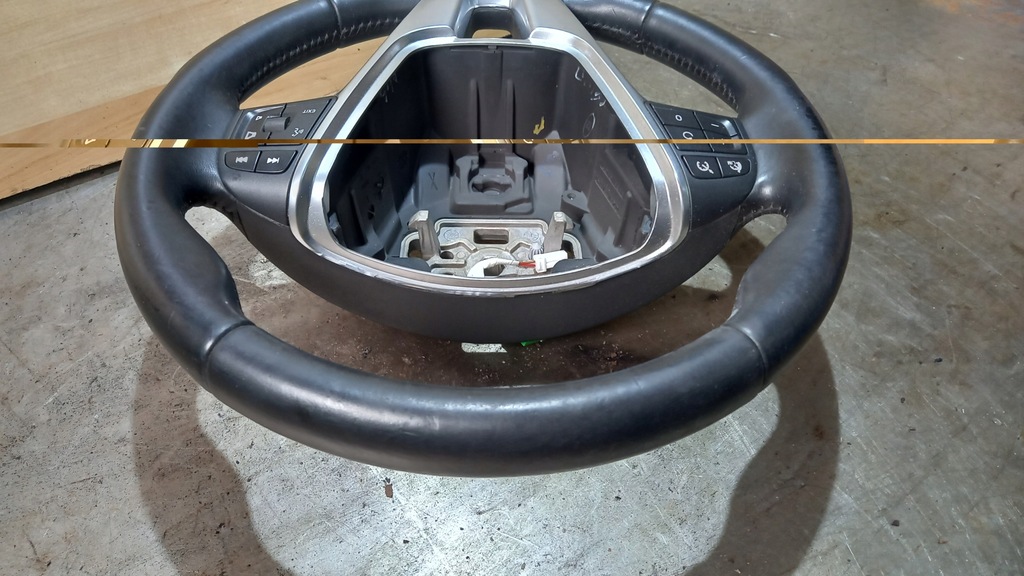 фото №4, Воздуховод мультифункция volvo v40 ii v60 s80 v70