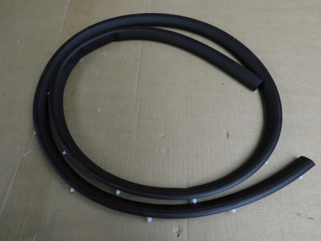 фото №2, Прокладка порог дверь правых ford tourneo custom