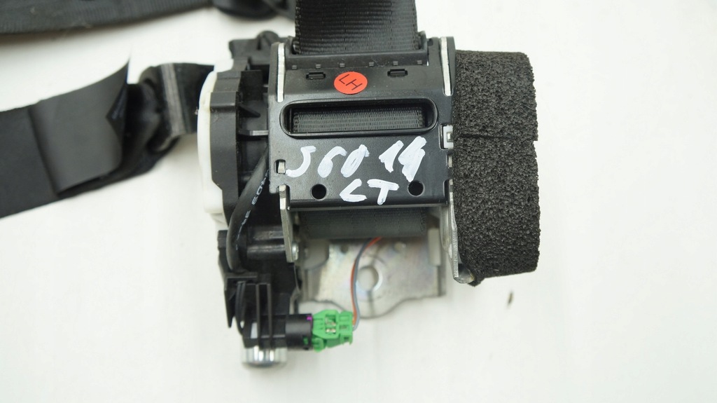 фото №1, Volvo pas левый задняя 2 ряд s60 v60 39818850