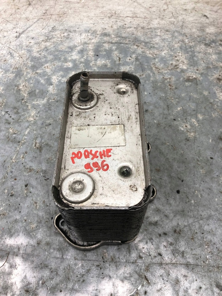 Купити Радіатор оливи porsche 996 2.7