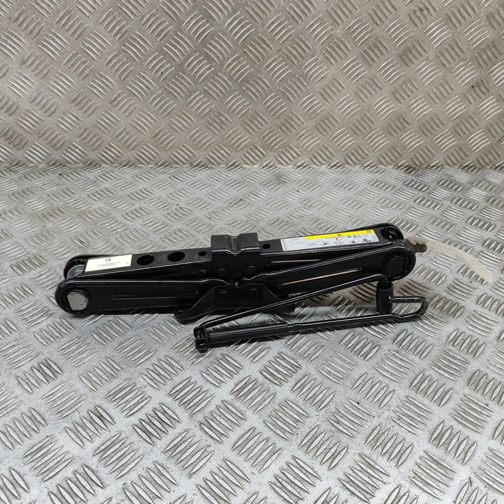 фото №1, Audi a4 s4 b9 8w 2017 домкрат автомобільний