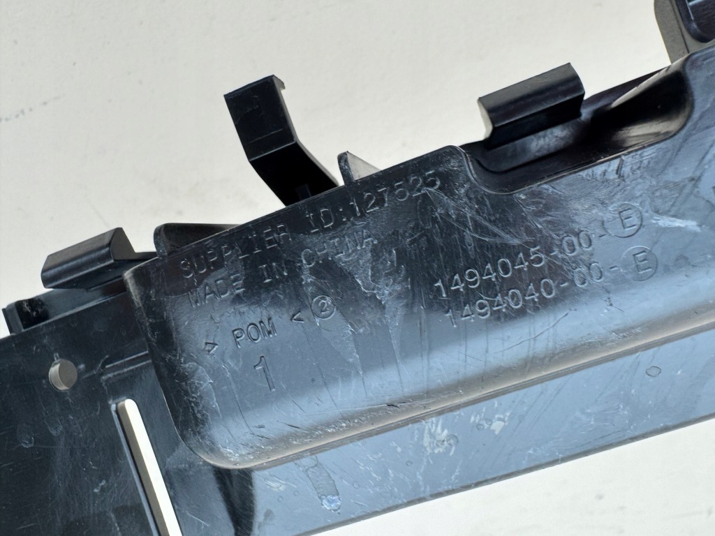 Tesla model y 22r- напрямна підсилювач бампера перед передній 1494045-00 Київ