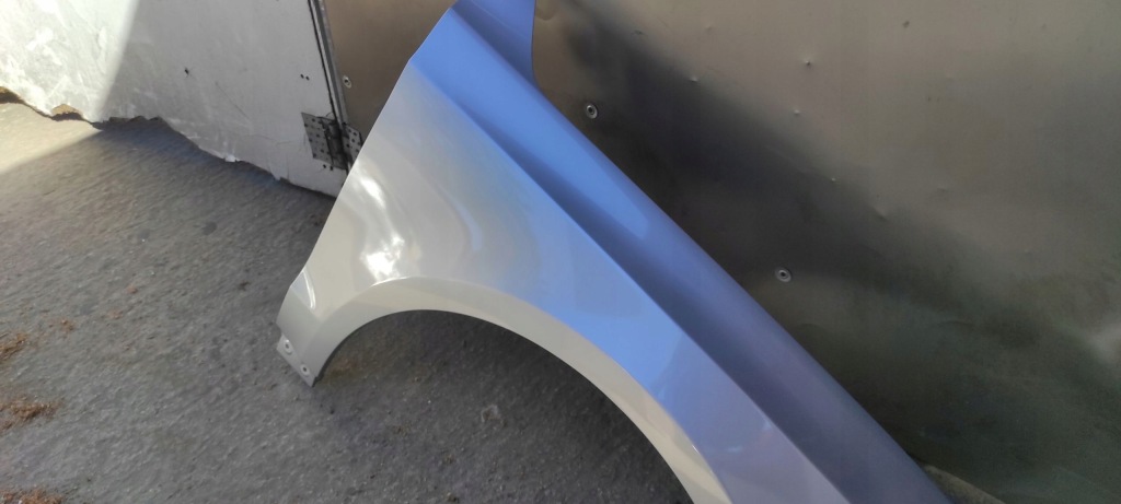 Крыло  правый  перед передний audi q5 8r 09.08-09.16 дорестайлинг  рестайлинг  lx7w Недорого