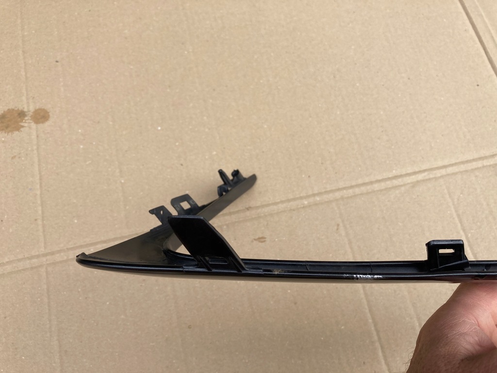 фото №8, Toyota corolla e21 19 молдинг бампера права