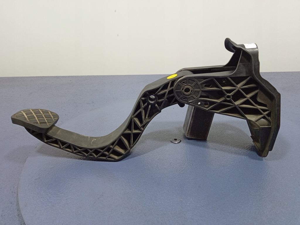 фото №8, Fabia iii 6v 14- педали газа тормоза сцепления eu 6c1721059m