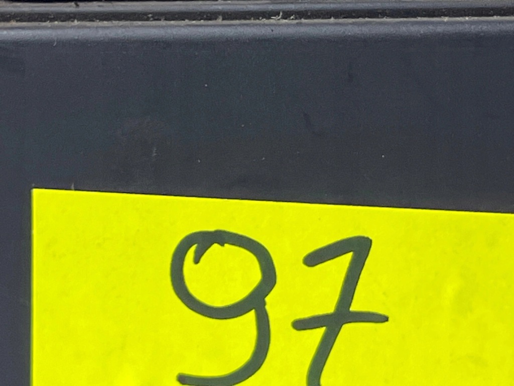 Штекер колодка насоса abs mini r55 r56 Недорого