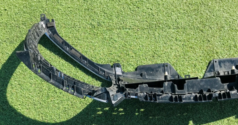 фото №14, Suzuki ignis 3 iii 16 2016 решётка радиатора передний решётка радиатора