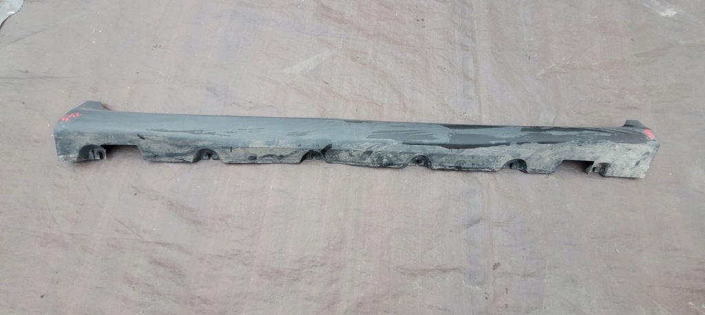 фото №1, Mercedes glc w253 x253 молдинг поріг права