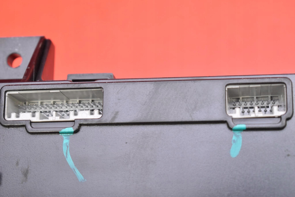 Модуль комфорту 1010907-00-d tesla model s performance 772 km 12-20 Ціна