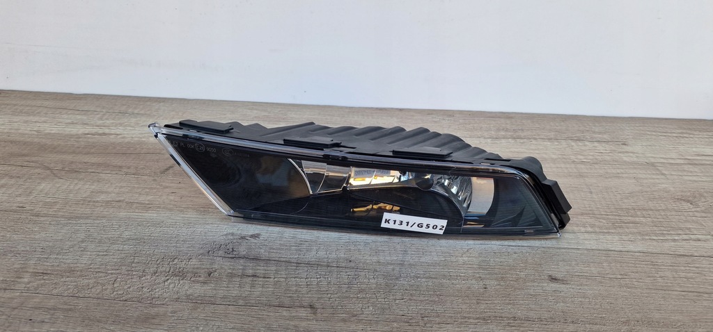 фото №1, Skoda superb 3 iii 3v левый противотуманная фара hella новый lh