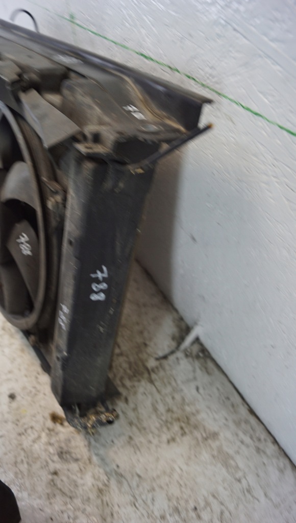 фото №9, Peugeot 308 pas передний комплект радиатор 1.6 hdi