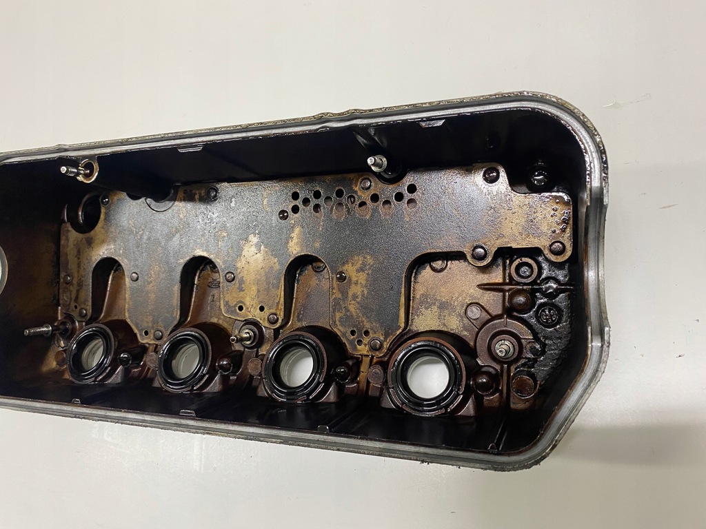 фото №11, Кришка клапанів honda civic vii 1.4 16v d14z6